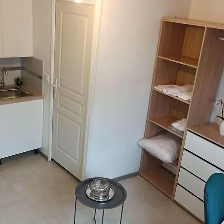 Meublee Independant 1
