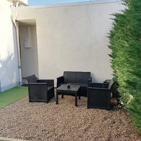 アパート Meublee Independant 1 *